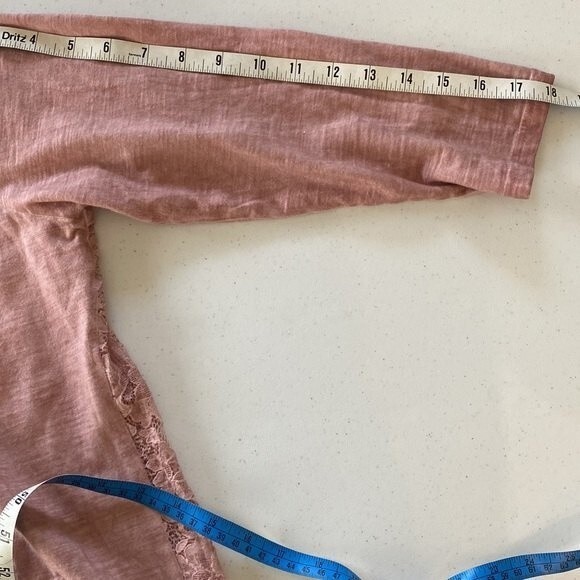 Jeans by Buffalo Lace Embroidered Top 3/4 Sleeve Exposed Back Zip Barbie Pink - Picture 8 of 13